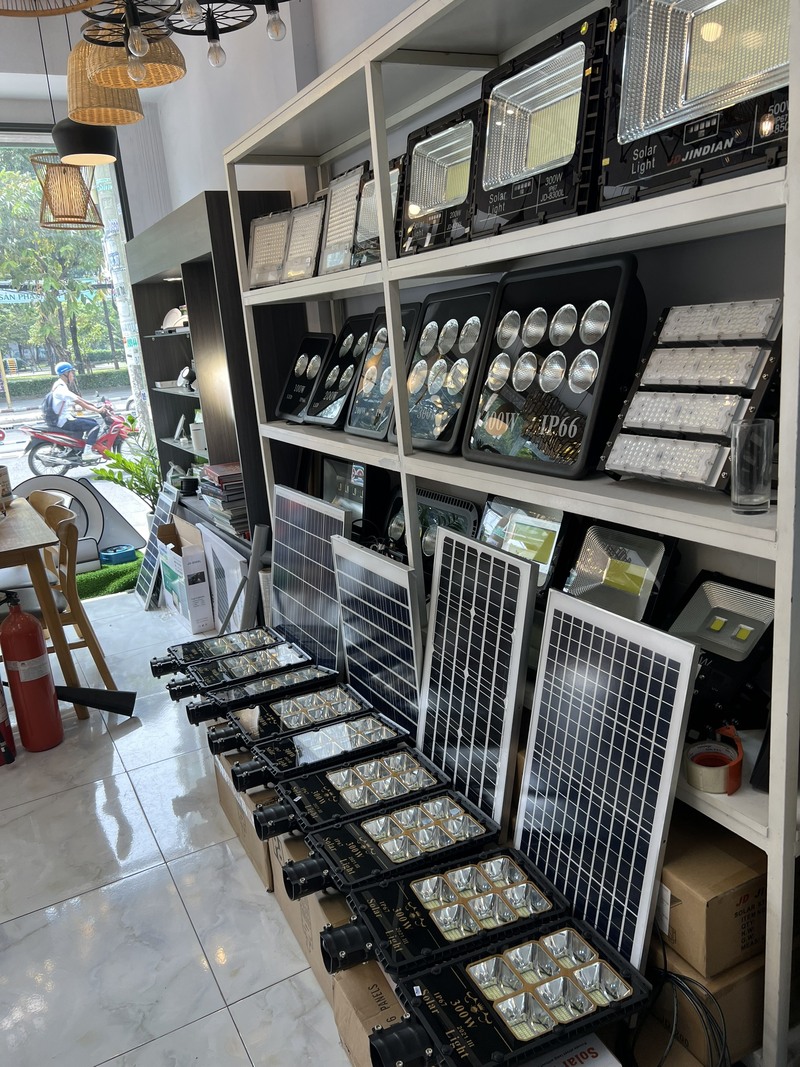 đèn Led pha MPE tại Tp Hồ Chí Minh